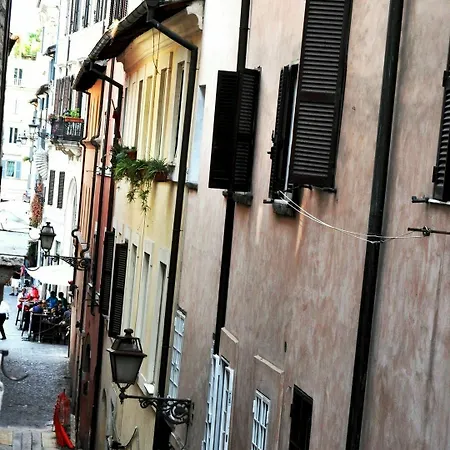 Flamina In Navona Square * Rom